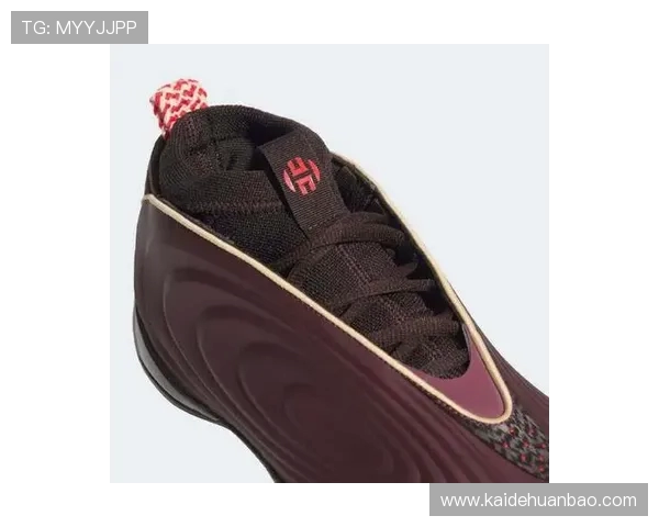 哈登穿马年配色Harden10爆发砍下29分4板6助2断引领赛场